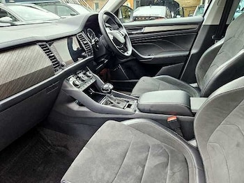 Used Skoda Kodiaq 2022 for sale - 76010546: Photo 2