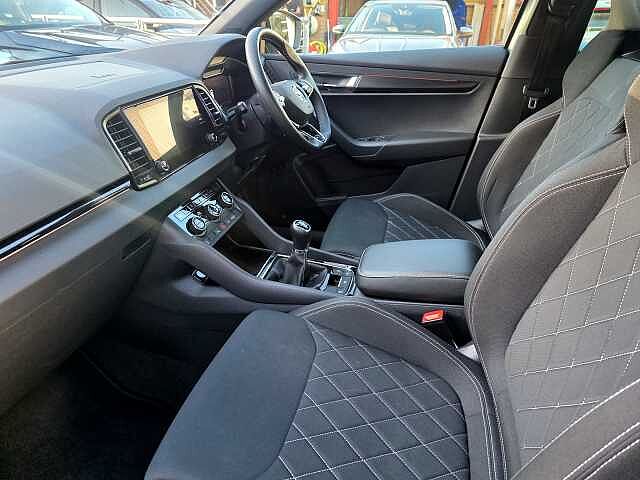 Used Skoda Karoq 2022 for sale - 77921147: Photo 2