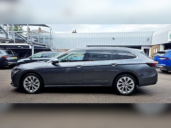 Used Skoda Superb 2025 for sale - 78920290: Photo