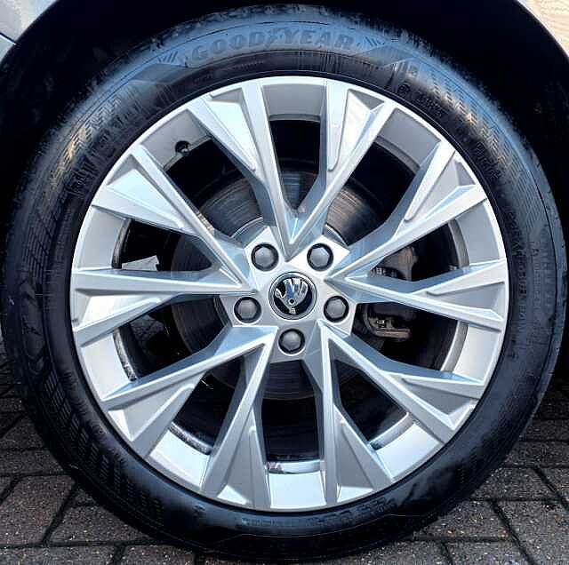 Used Skoda Superb 2025 for sale - 75593266: Photo 5