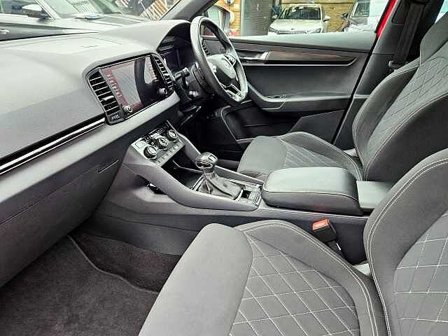 Used Skoda Karoq 2021 for sale - 75598283: Photo 2