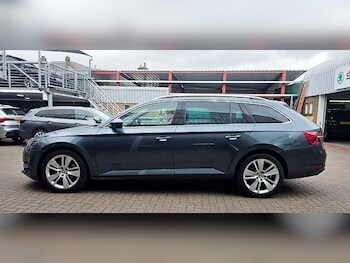 Used Skoda Superb 2021 for sale - 78131890: Photo