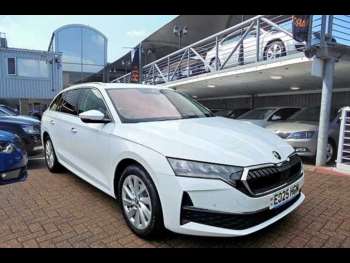 2025 (25) - Estate 1.5 TSI e-TEC (150ps) SE L ACT DSG 5-Door