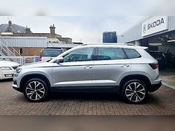 Used Skoda Karoq 2024 for sale - 77228082: Photo