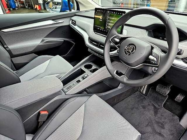 Used Skoda Enyaq 2025 for sale - 74904869: Photo 6
