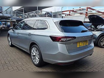 Used Skoda Superb 2025 for sale - 77259021: Photo