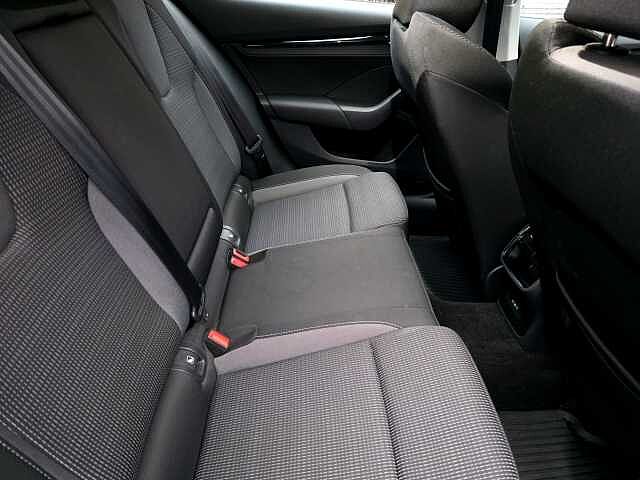 Used Skoda Octavia 2023 for sale - 76884692: Photo 11