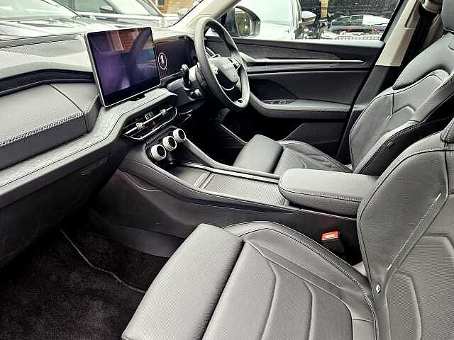 Used Skoda Kodiaq 2025 for sale - 76010543: Photo 2