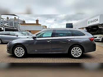 Used Skoda Octavia 2025 for sale - 75760870: Photo