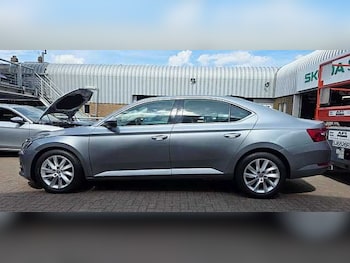Used Skoda Superb 2020 for sale - 79619905: Photo