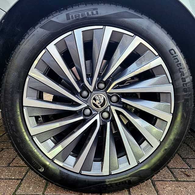 Used Skoda Superb 2025 for sale - 75891075: Photo 5