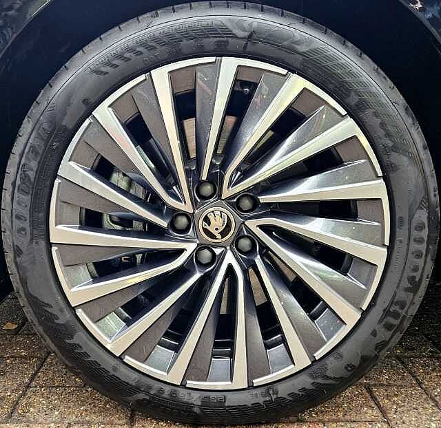 Used Skoda Superb 2025 for sale - 75891079: Photo 5