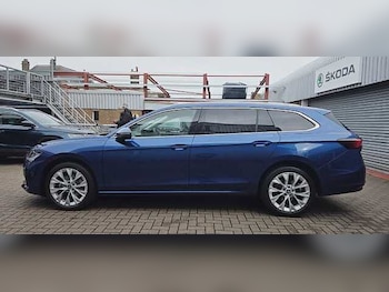 Used Skoda Superb 2025 for sale - 77813545: Photo