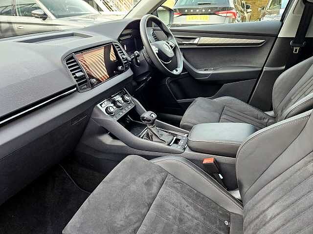 Used Skoda Karoq 2024 for sale - 76224478: Photo 2