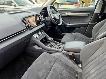 Used Skoda Karoq 2024 for sale - 76224478: Photo