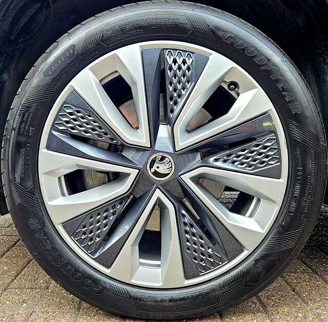 Used Skoda Karoq 2024 for sale - 76224478: Photo 5