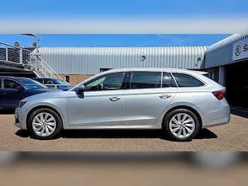 Used Skoda Octavia 2025 for sale - 78359304: Photo