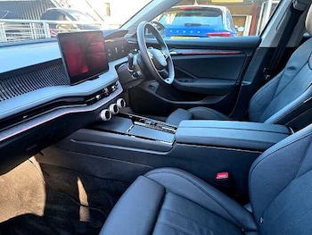 Used Skoda Superb 2025 for sale - 77465511: Photo