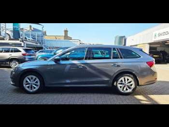 Used Skoda Octavia 2023 for sale - 73991811: Photo