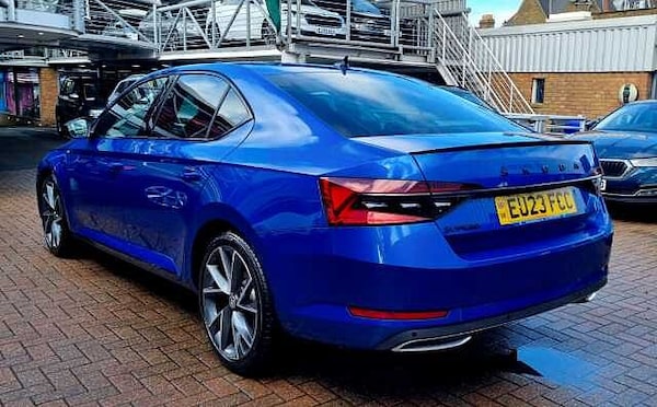 Used Skoda Superb 2023 for sale - 68829930: Photo 3