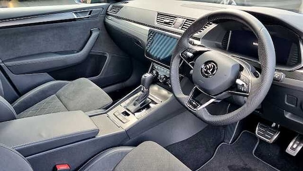 Used Skoda Superb 2023 for sale - 68829930: Photo 6