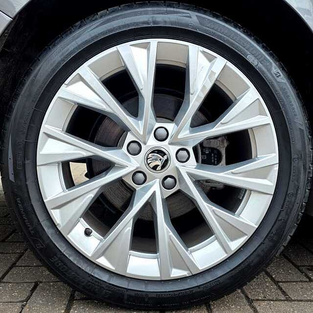 Used Skoda Superb 2024 for sale - 76363495: Photo 5