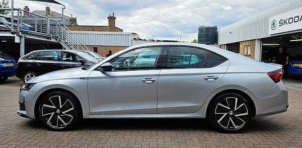 Used Skoda Octavia 2024 for sale - 74931587: Photo 4