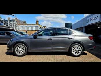 Used Skoda Octavia 2023 for sale - 74931585: Photo