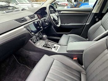 Used Skoda Superb 2023 for sale - 75598284: Photo
