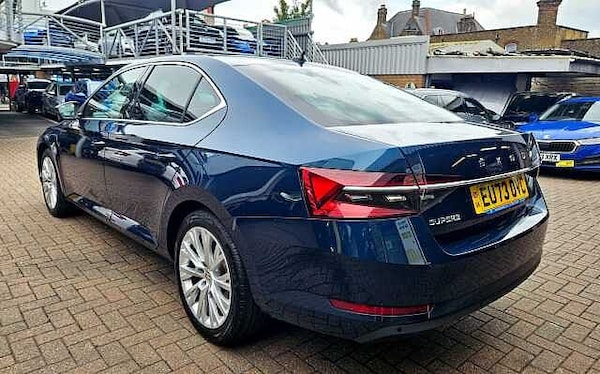 Used Skoda Superb 2023 for sale - 75598284: Photo 3