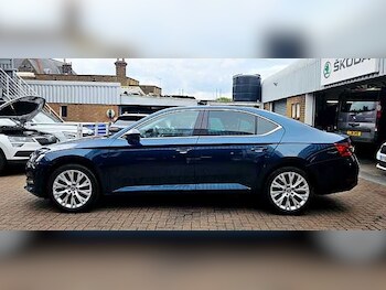 Used Skoda Superb 2023 for sale - 75598284: Photo