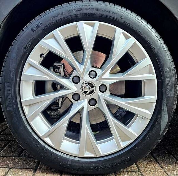 Used Skoda Superb 2024 for sale - 74993384: Photo 5