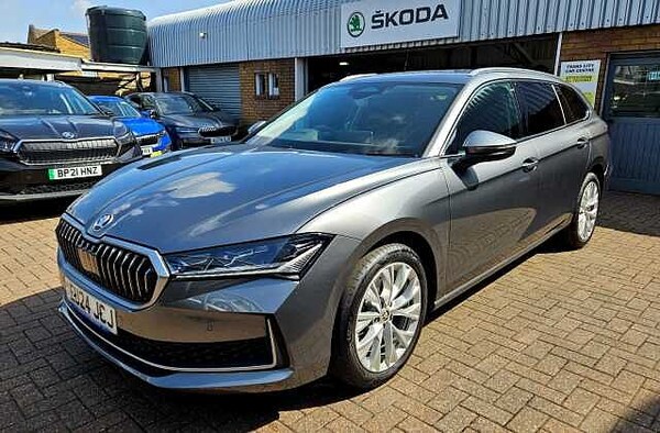 Used Skoda Superb 2024 for sale - 75172502: Photo 10