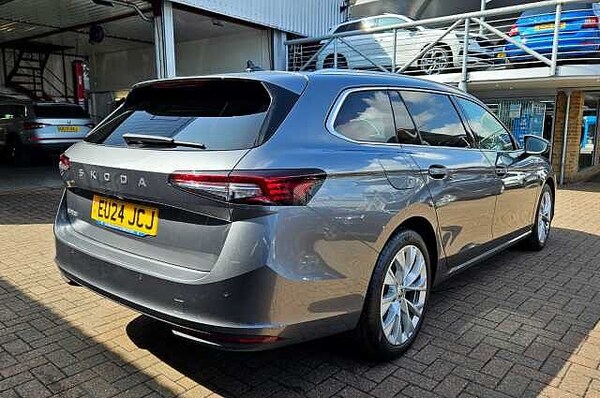 Used Skoda Superb 2024 for sale - 75172502: Photo 11