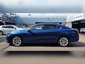 Used Skoda Superb 2025 for sale - 78835617: Photo