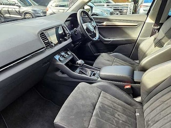 Used Skoda Karoq 2023 for sale - 76010545: Photo 2