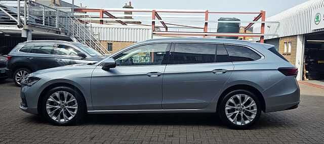 Used Skoda Superb 2025 for sale - 78011747: Photo 4