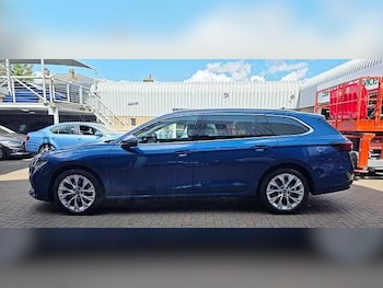 Used Skoda Superb 2026 for sale - 79438665: Photo