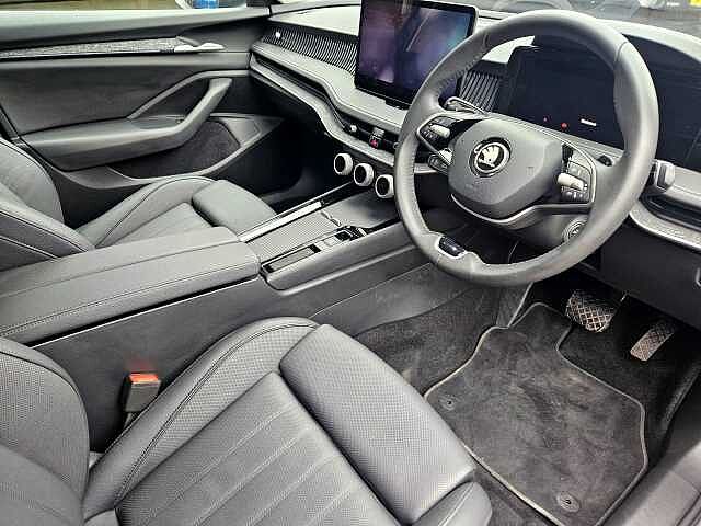 Used Skoda Superb 2024 for sale - 75598287: Photo 6