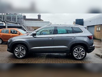 Used Skoda Karoq 2024 for sale - 76224469: Photo