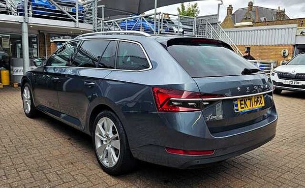 Used Skoda Superb 2021 for sale - 76313409: Photo 3