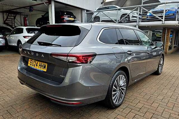 Used Skoda Superb 2024 for sale - 76245873: Photo 10