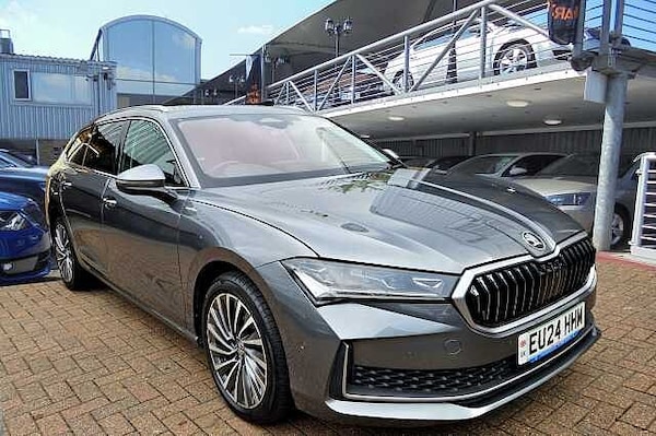 Used Skoda Superb 2024 for sale - 76245873: Photo 1