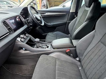 Used Skoda Karoq 2025 for sale - 77974042: Photo