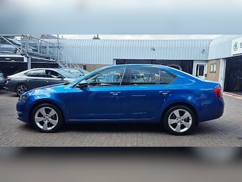 Used Skoda Octavia 2020 for sale - 79010289: Photo