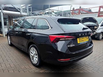 Used Skoda Octavia 2023 for sale - 77494536: Photo