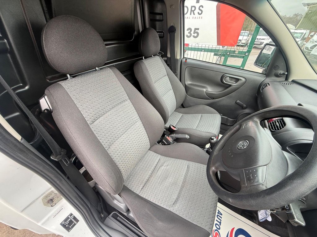 Used Vauxhall Combo 2011 for sale - 77600203: Photo 9