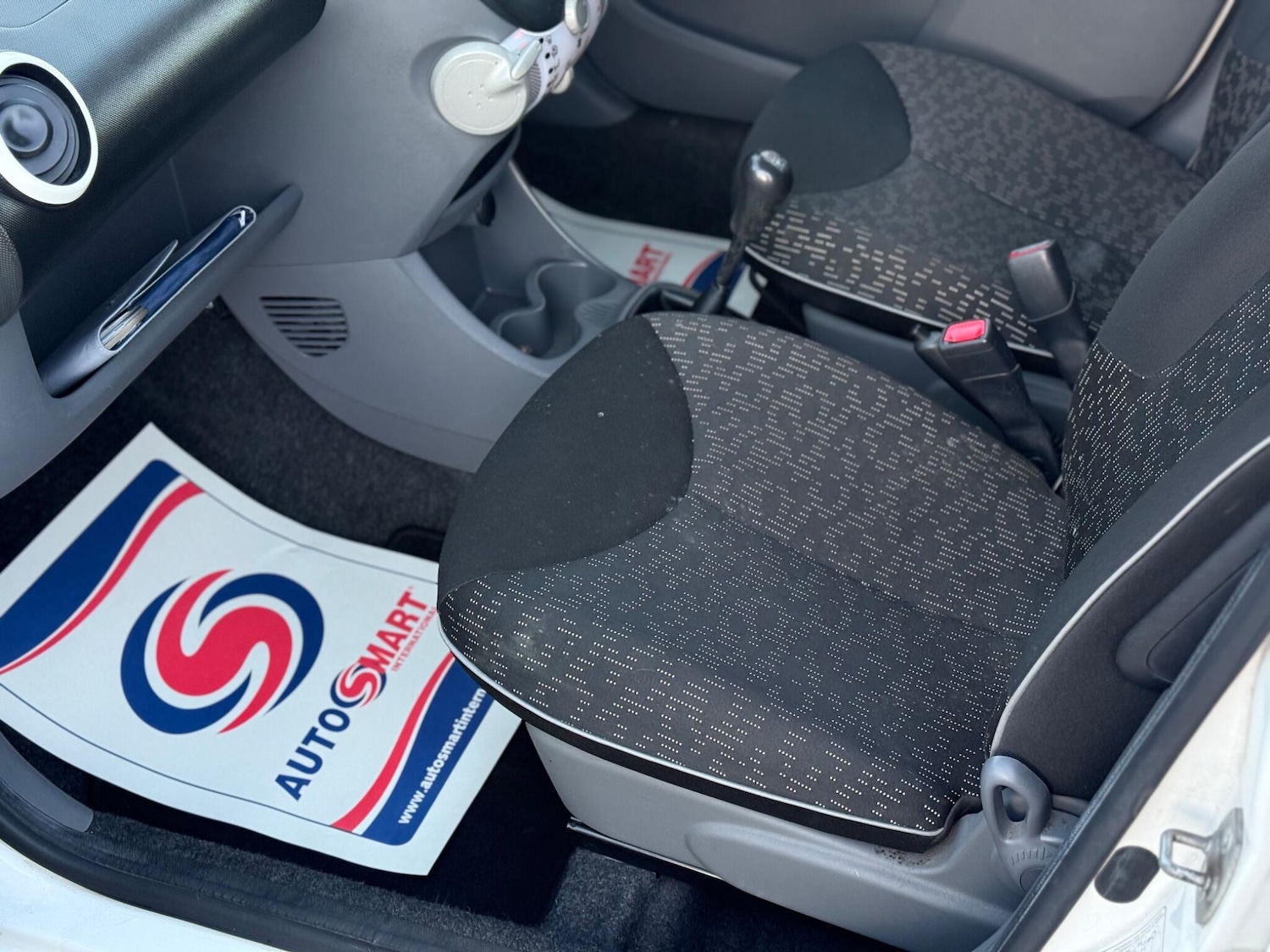 Used Peugeot 107 2011 for sale - 77346463: Photo 36