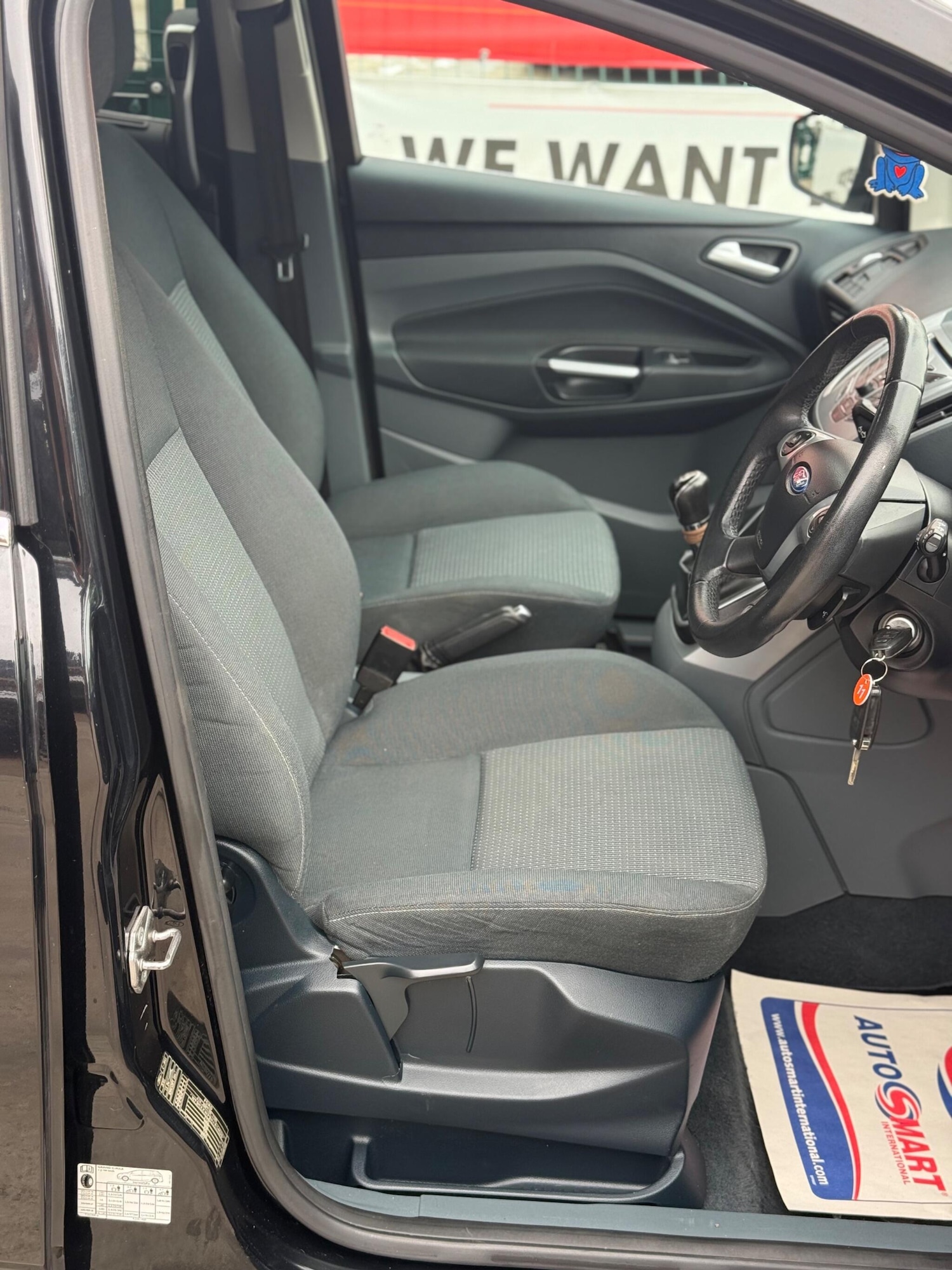 Used Ford Grand C-Max 2011 for sale - 76024811: Photo 16