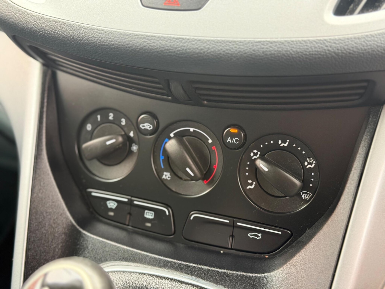 Used Ford Grand C-Max 2011 for sale - 76024811: Photo 24